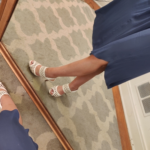 Loft satin blue dress - Picture 9 of 10